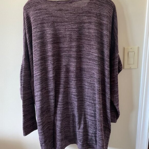 Doe & Rae - purple/black Draped Loose Top Size M/L - Picture 2 of 12